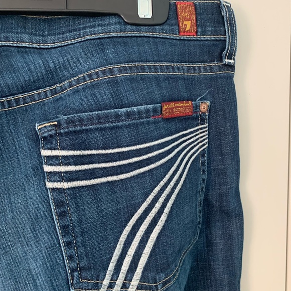 Women’s Jeans - Picture 2 of 5